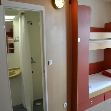 Auberge De Jeunesse La Rochelle  Exteriör bild